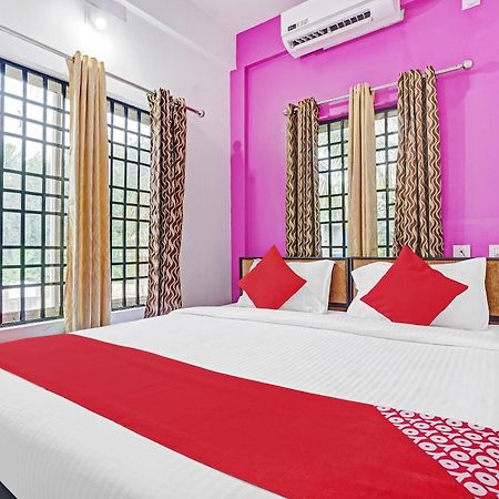 Hotel Thaza Rooms Nedumbassery Exterior foto